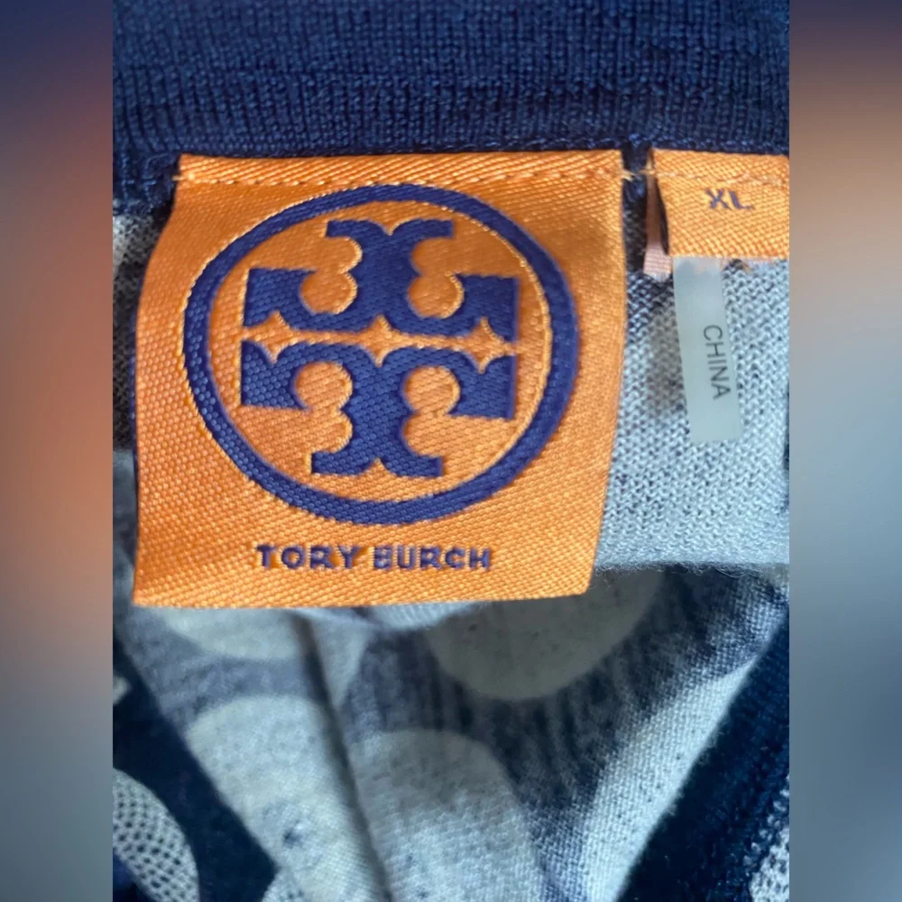 Tory Burch 100% Wool/Laine Lightweight Cardigan size XL in pristine condition
